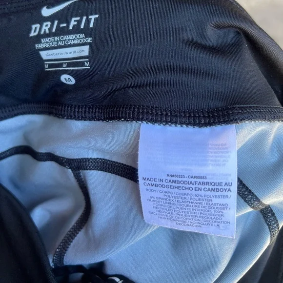 Nike cropped leggings - Picture 3 of 3